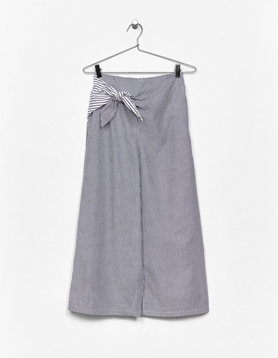 Jupe-culotte popeline nœud BERSHKA 3450DA